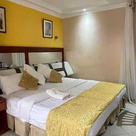 Milimani Holiday Resort Kisumu Exteriör bild